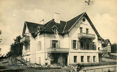 Furuhem vid Malens havsbad